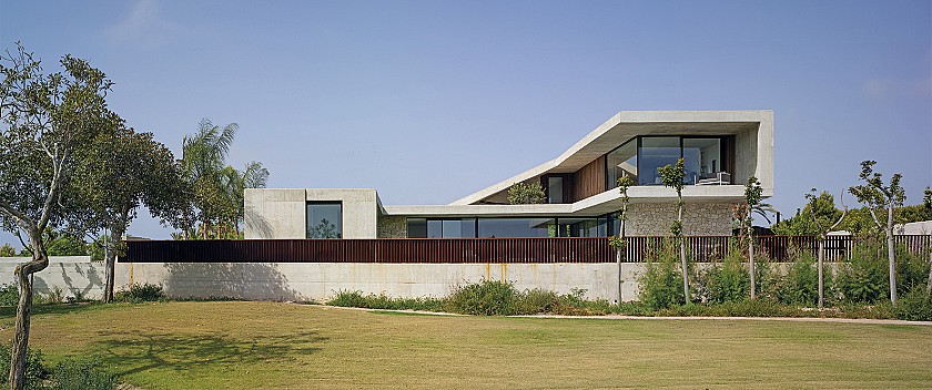 CASA GOLF - ENESEIS - ARQUITECTURA