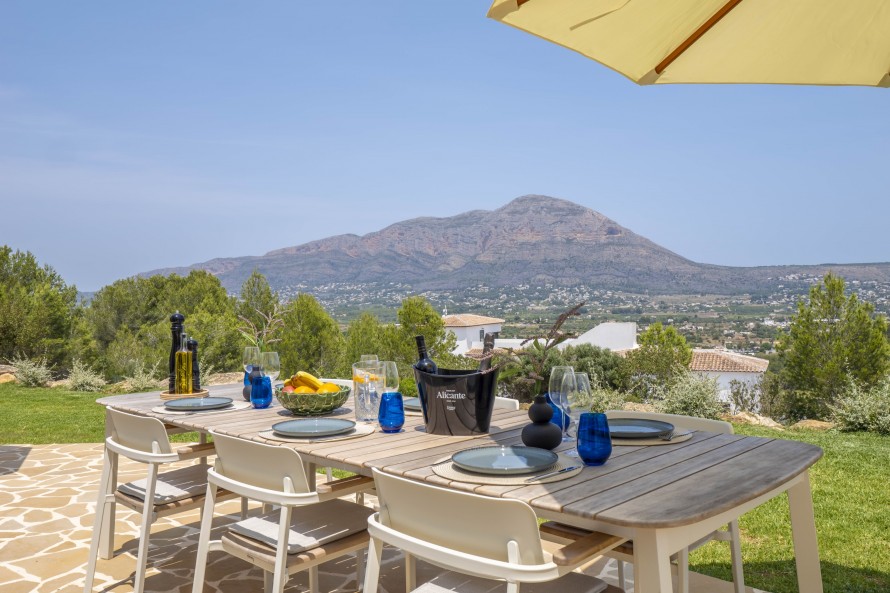 9 Dormitorios - Jávea / Xàbia — 50/105
