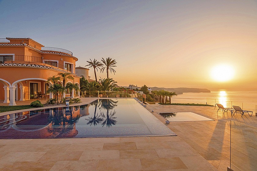 PISCINAS EXCLUSIVAS - Gunitec Concept Pools & SPA