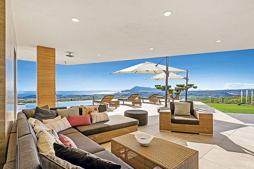 VILLA ECLIPSE