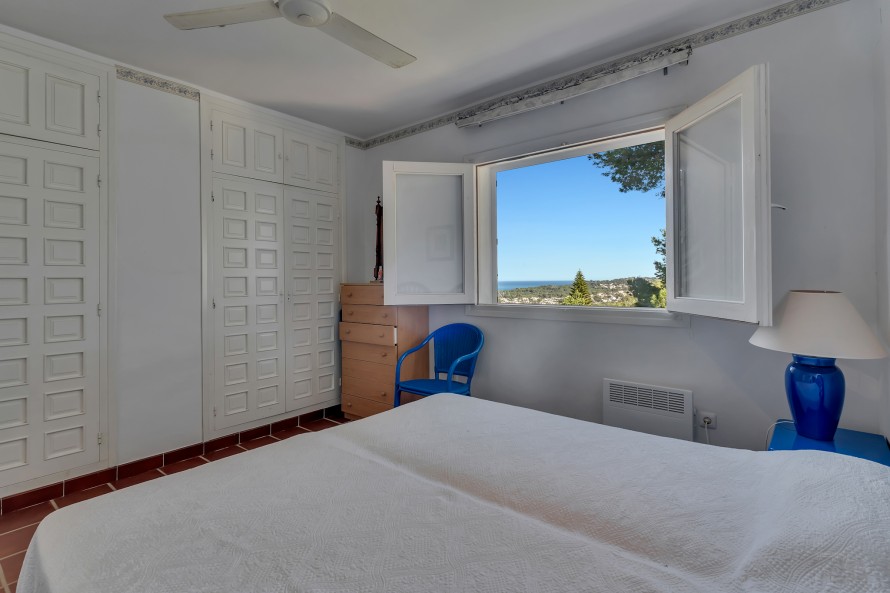 8 Dormitorios - Jávea / Xàbia — 32/48