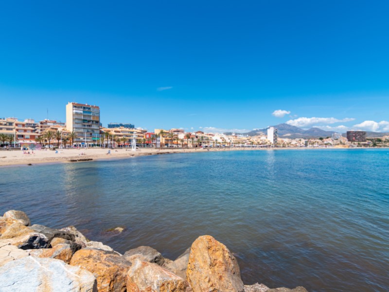 2 Dormitorios - El Campello — 35/39