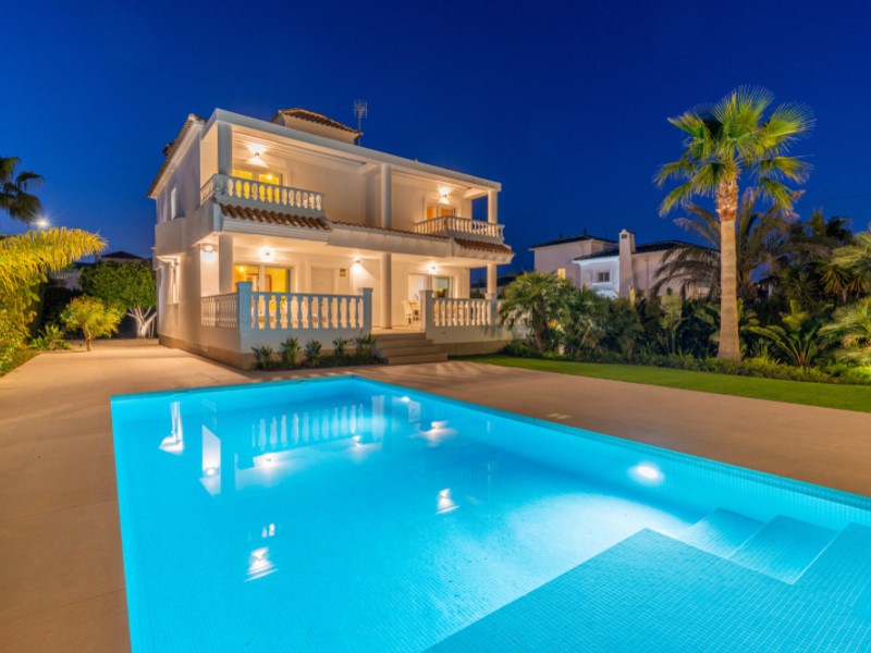 5 Dormitorios - El Campello — 18/55