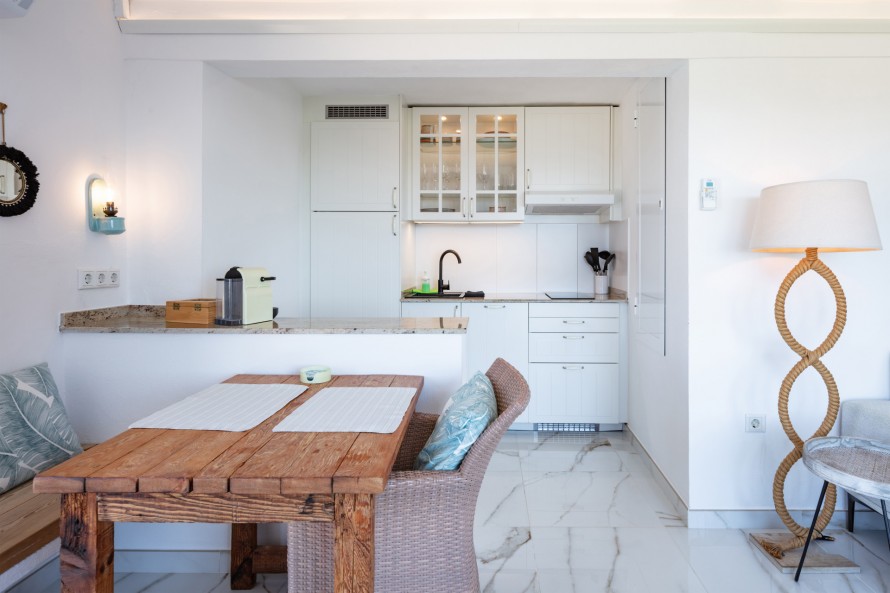 5 Slaapkamers - — 38/50
