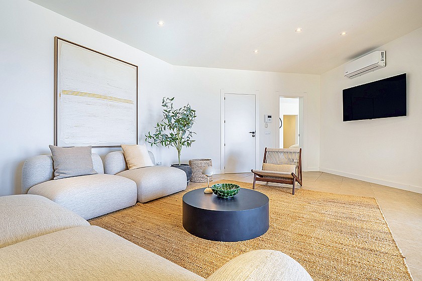 Finca Tarraula by Koch & Varlet