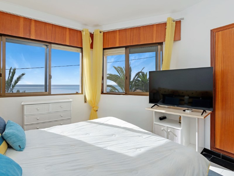 5 Dormitorios - El Campello — 28/56
