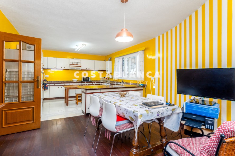 4 Bedrooms - Altea — 8/20