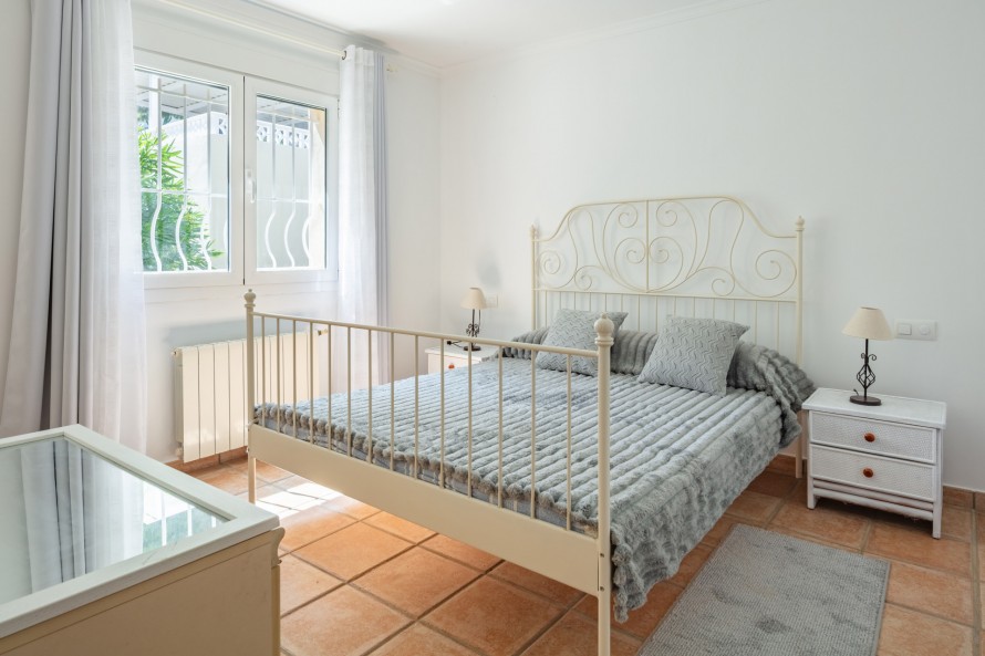 3 Slaapkamers - — 19/40