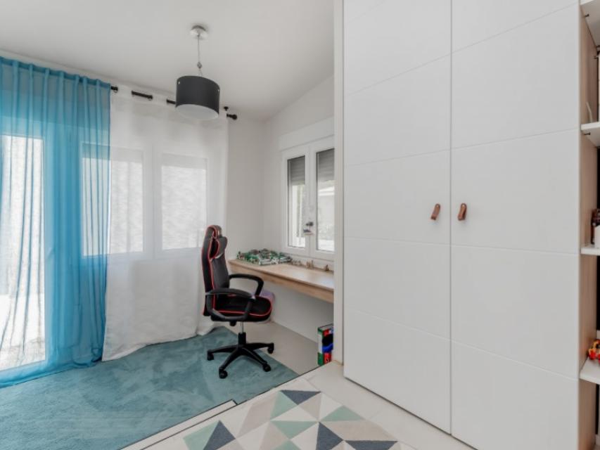 6 Dormitorios - El Campello — 25/42