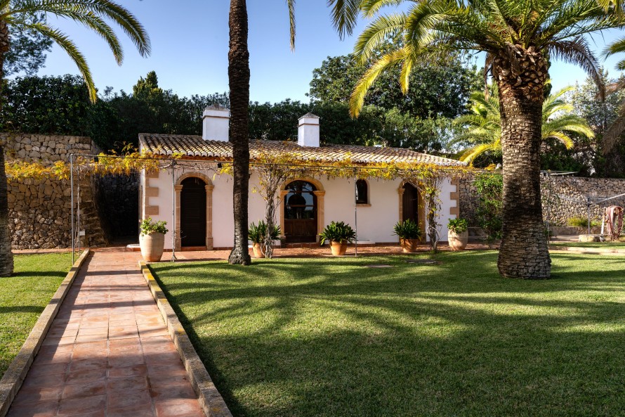 13 Dormitorios - Jávea / Xàbia — 59/70
