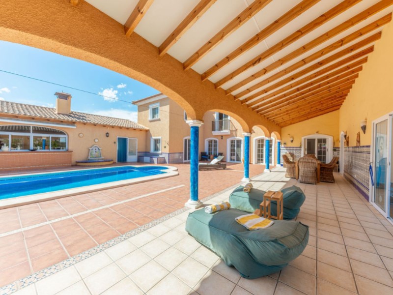 5 Dormitorios - Busot — 38/85