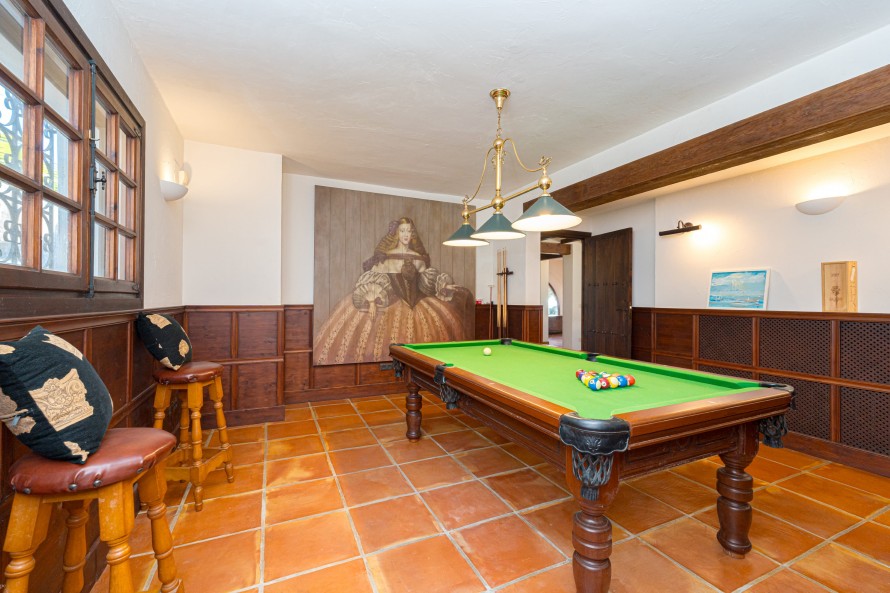 5 Bedrooms - Moraira — 16/85