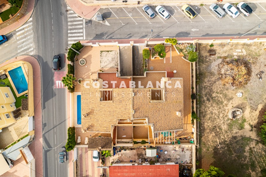 4 Bedrooms - Alfaz del Pi — 35/35