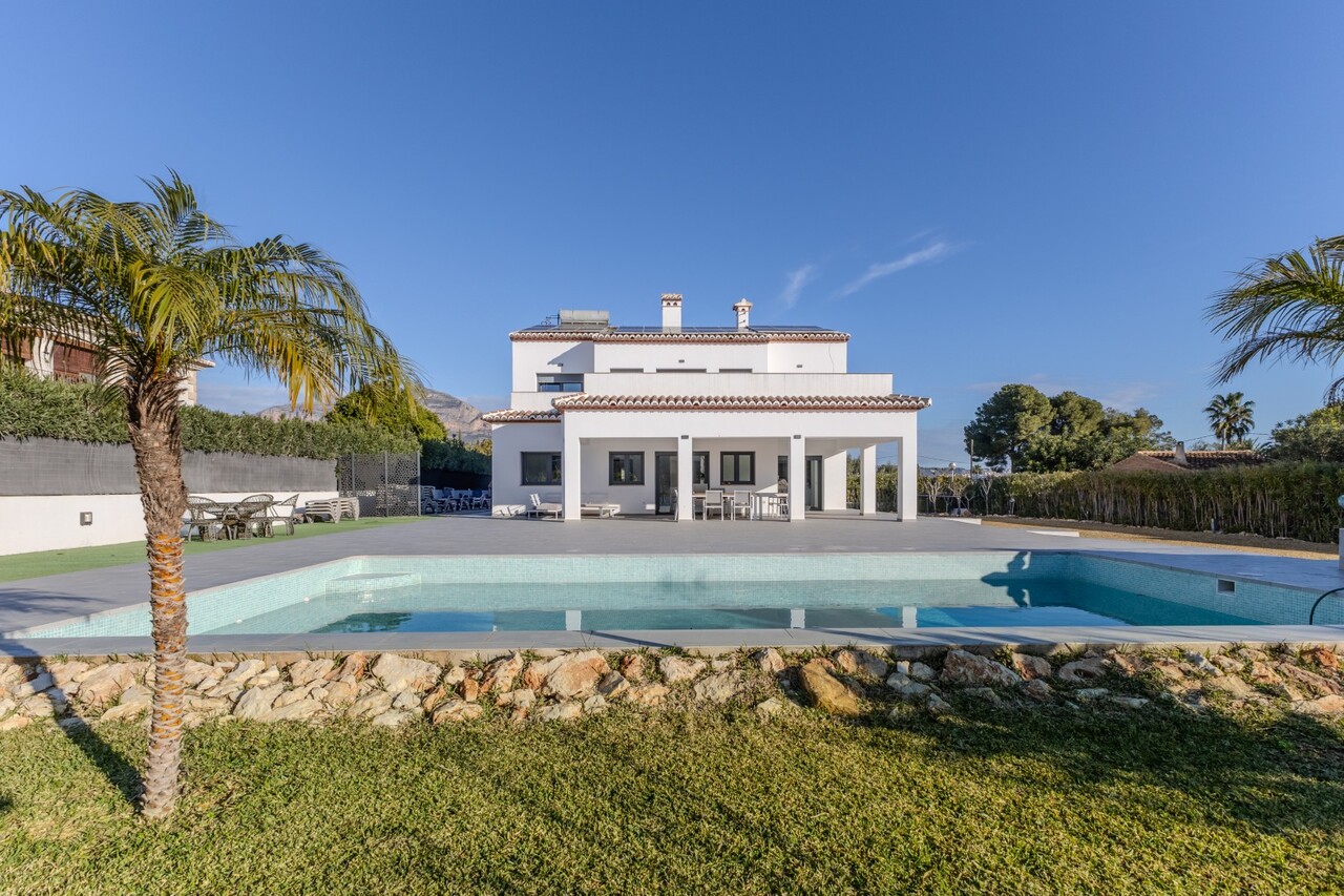 6 Dormitorios - Jávea — 7/50