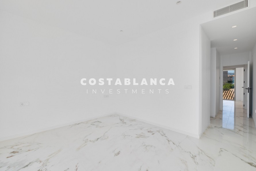 3 Dormitorios - Villajoyosa — 18/30