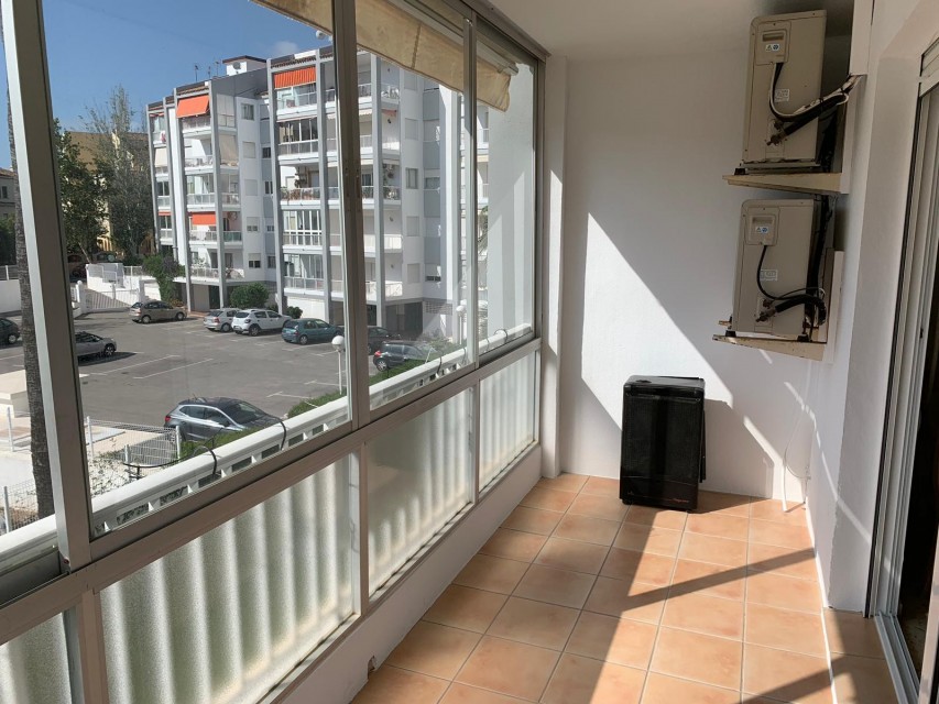 4 Slaapkamers - — 5/20