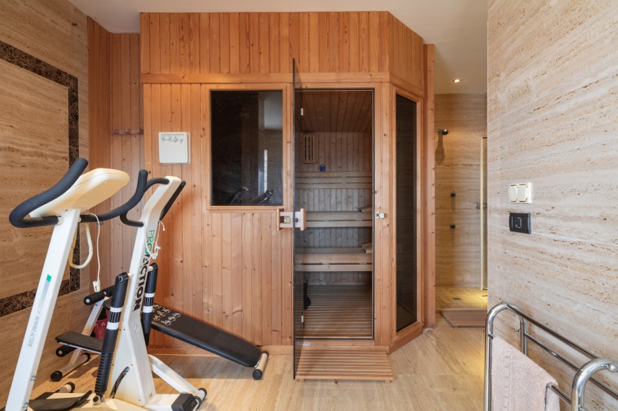 6 Chambres - — 21/35