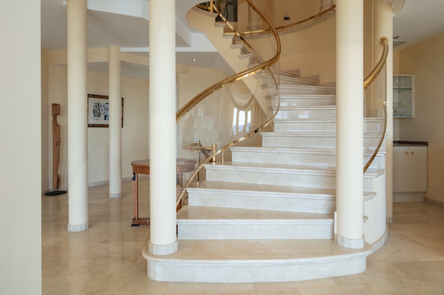 6 Chambres - — 10/35
