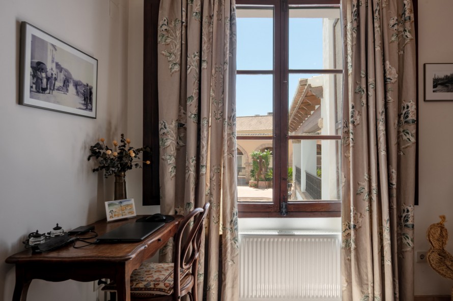 5 Slaapkamers - — 14/28