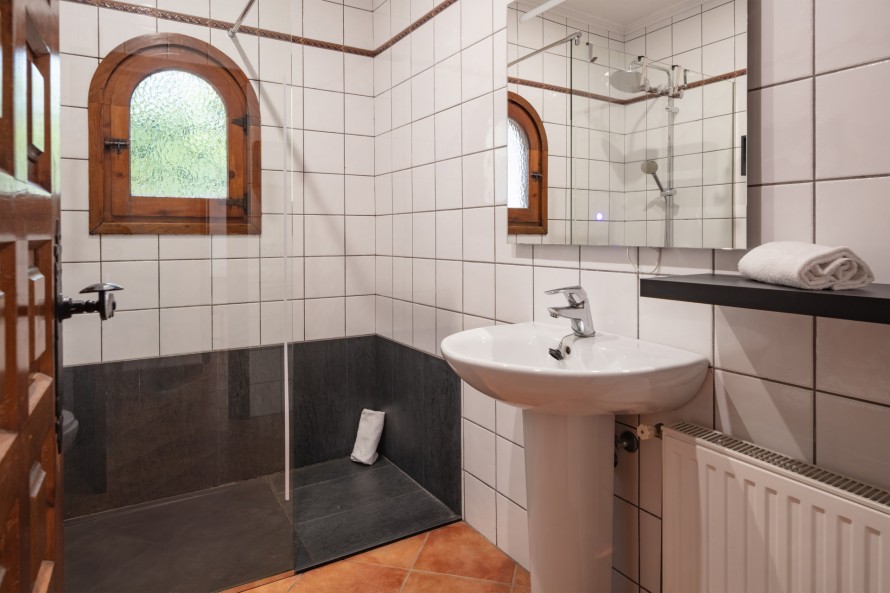 3 Slaapkamers - — 14/30