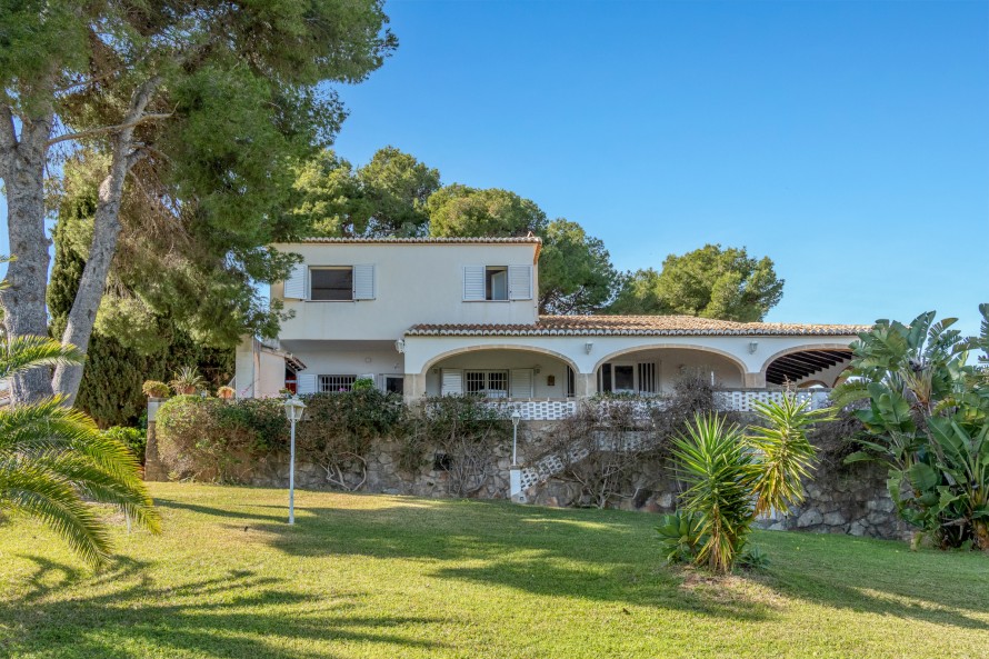 8 Dormitorios - Jávea / Xàbia — 3/48