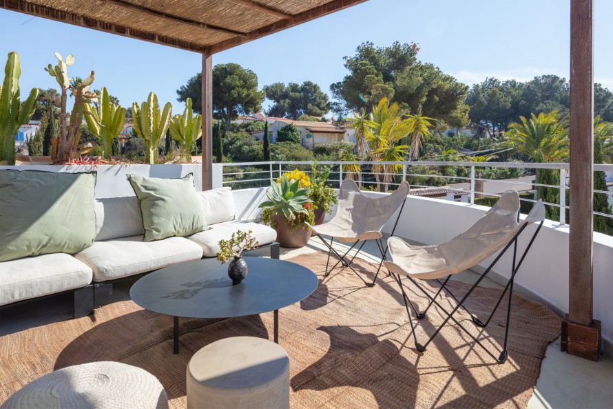 4 Slaapkamers - — 17/50