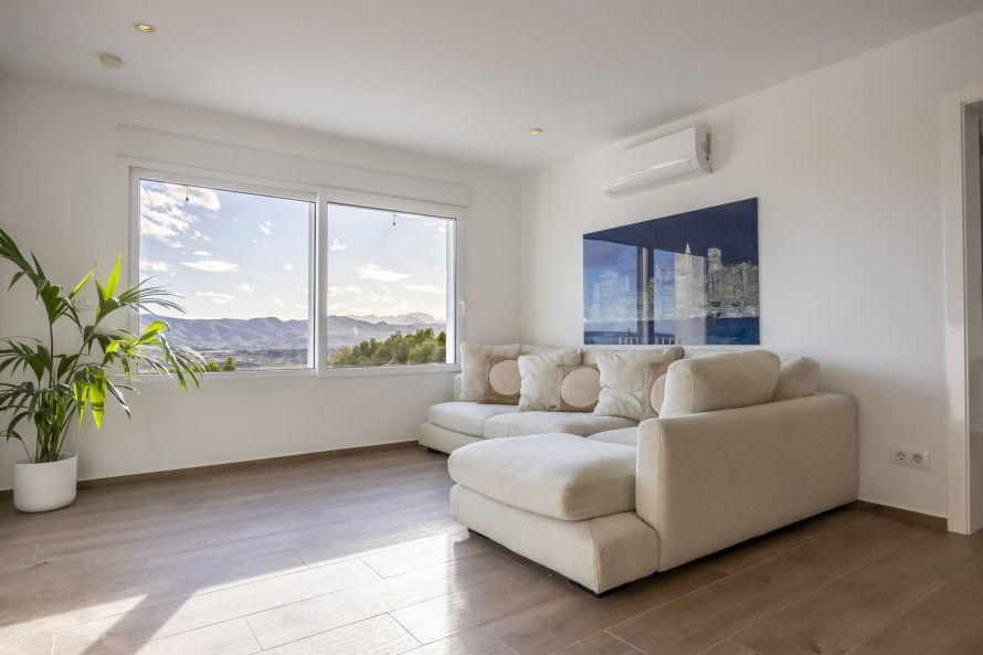 5 Bedrooms - Jávea / Xàbia — 24/87