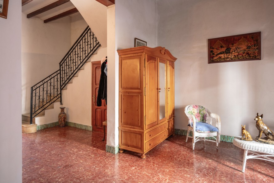 4 Slaapkamers - — 7/21