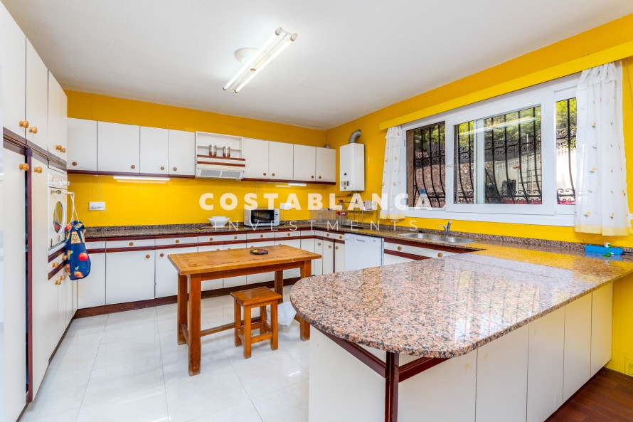 4 Bedrooms - Altea — 6/20