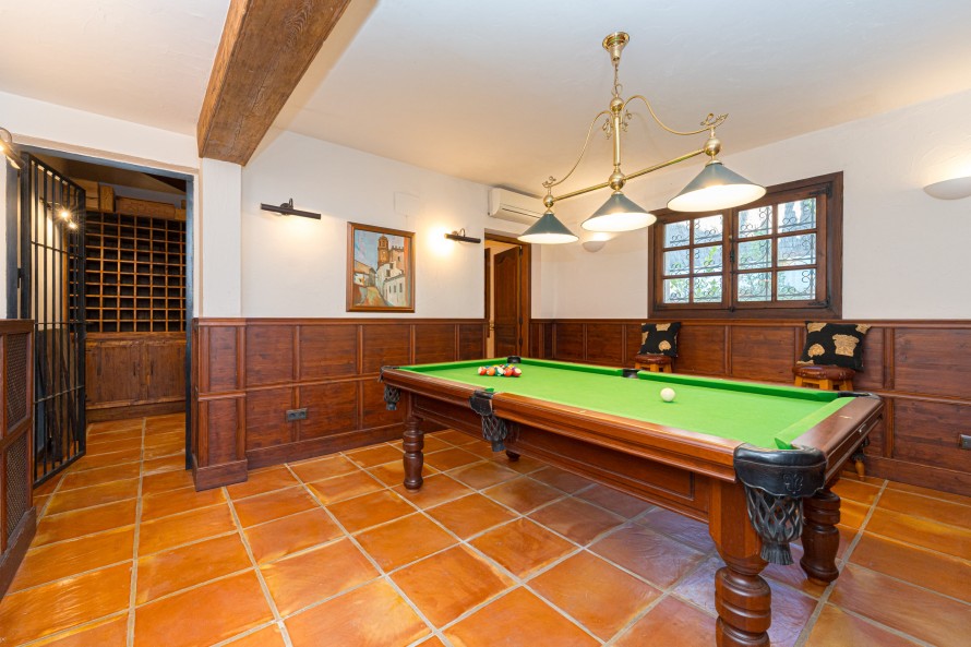 5 Bedrooms - Moraira — 15/85
