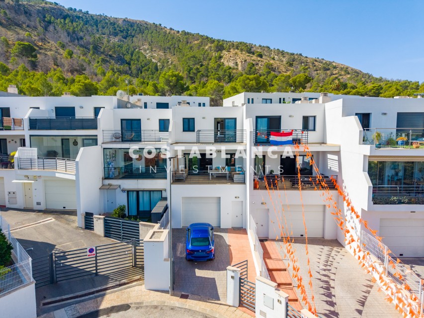 3 Dormitorios - Albir