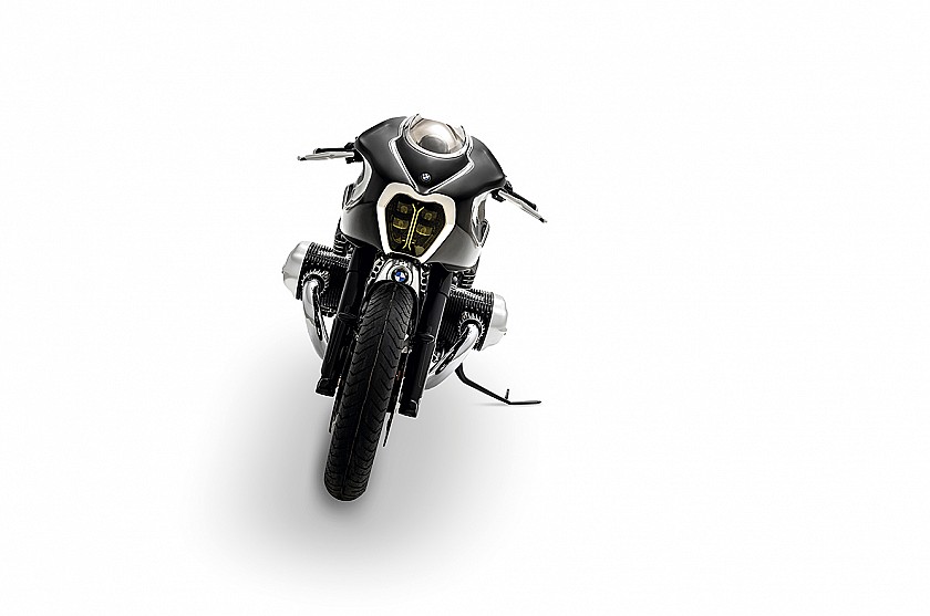 LA BLECHMANN R 18 BMW MOTORRAD presenta  su nueva moto custom