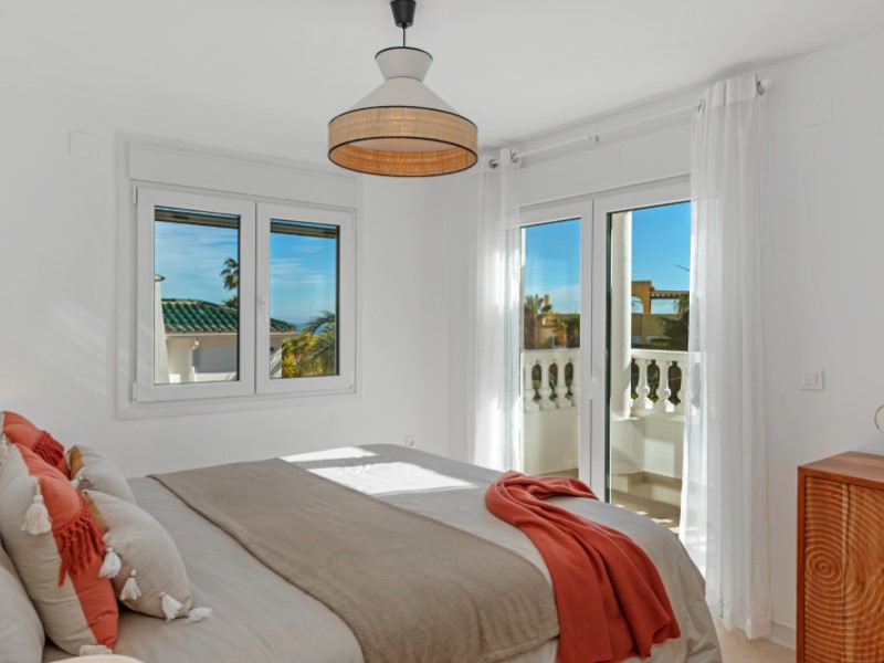 5 Dormitorios - El Campello — 40/55