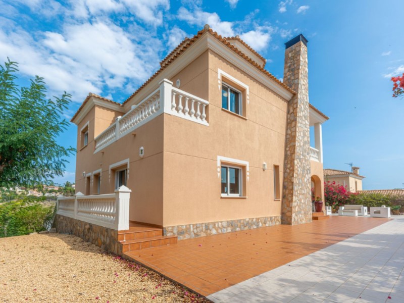 5 Spalni - El Campello — 65/76