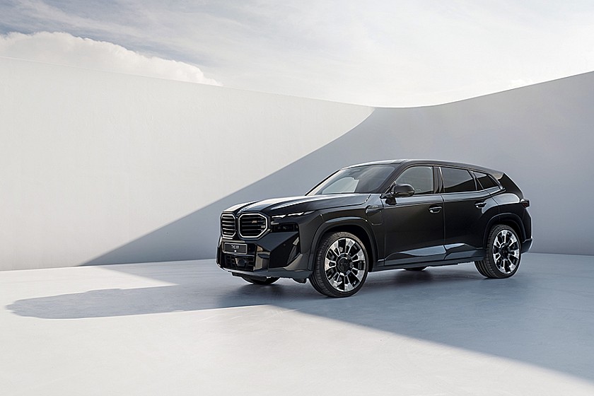 World premiere of the new BMW XM.