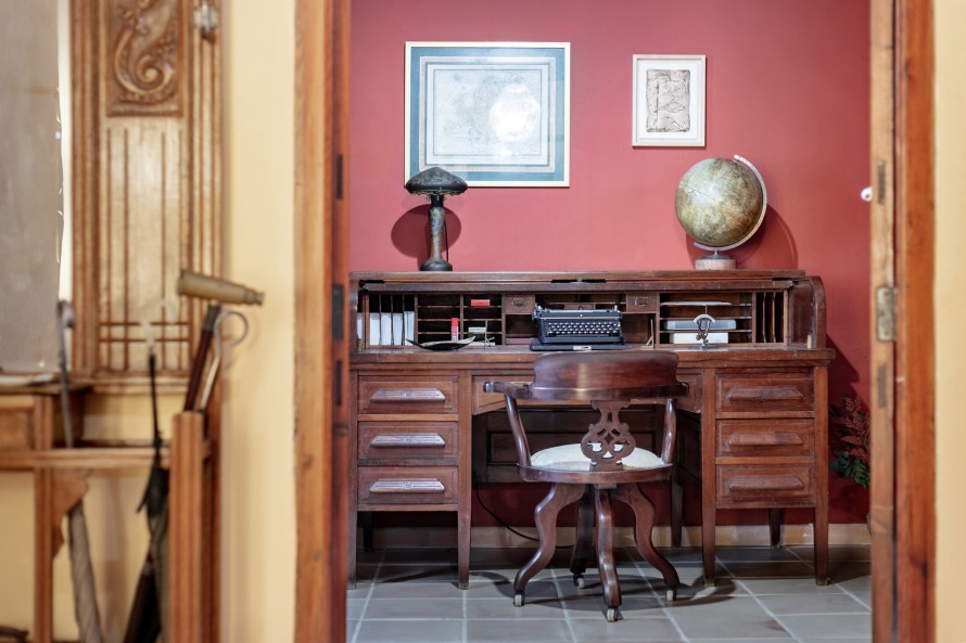 5 Slaapkamers - — 10/28