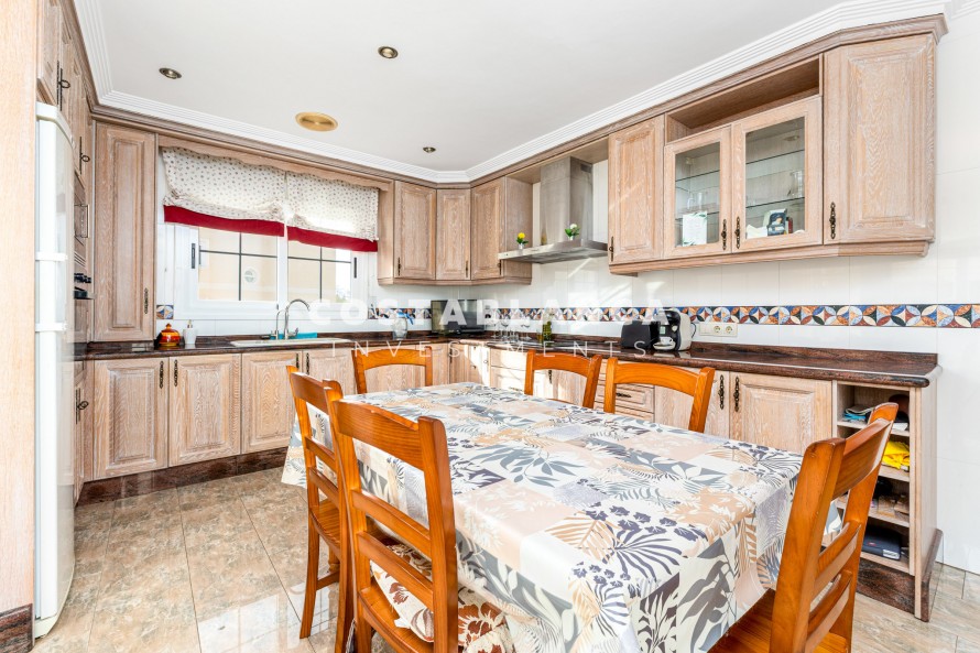 4 Bedrooms - Alfaz del Pi — 7/35