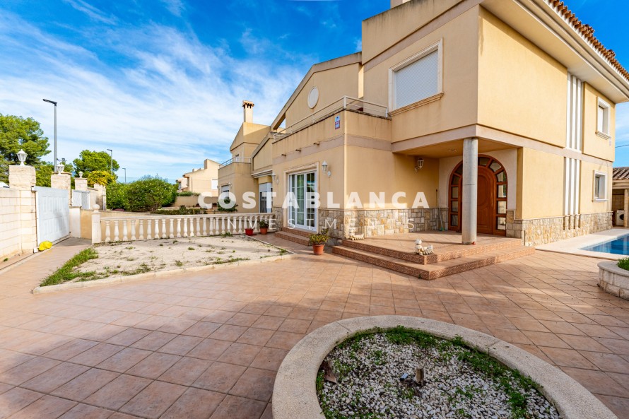 4 Bedrooms - Alfaz del Pi — 28/35