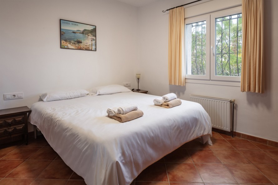 3 Slaapkamers - — 16/30